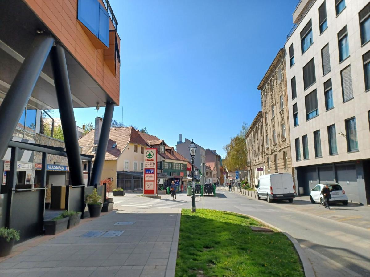 Apartment Elara Zagreb Bagian luar foto